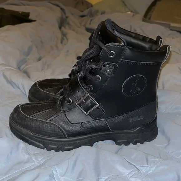 US kids 3y Polo Buckle Boots 100% authentic worn 3 times by my son - Picture 4 of 13